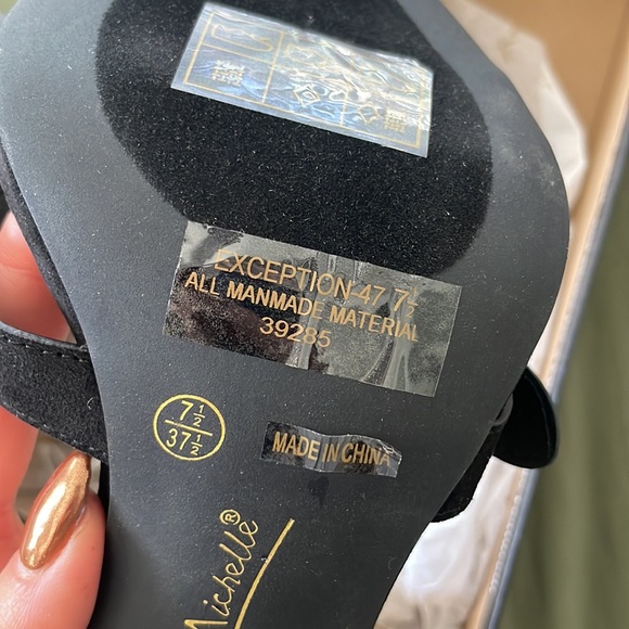 Anne Michelle Black Buckle High Heels - Picture 4 of 4